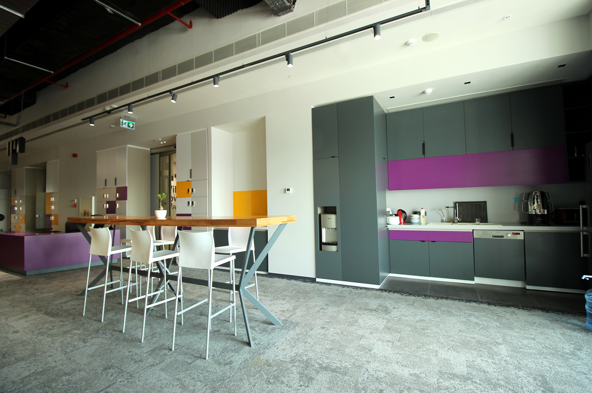 WILLIS TOWERS WATSON