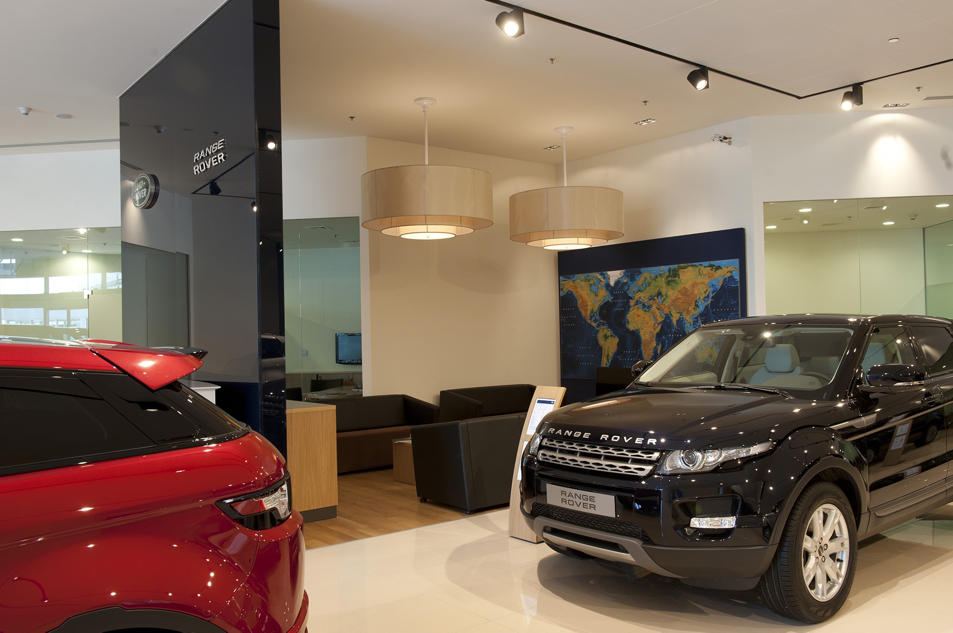 RANGE ROVER
